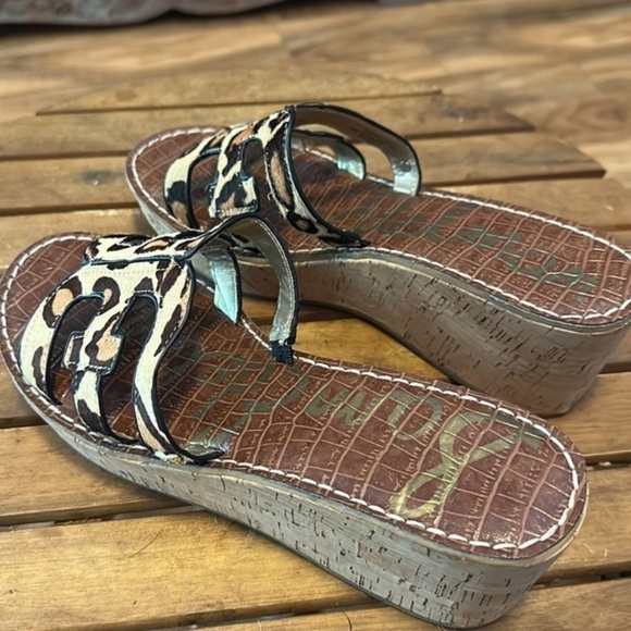Sam Edelman Platform Slides - Leather uppers. Animal Print. EUC - Size 10M - Picture 8 of 8